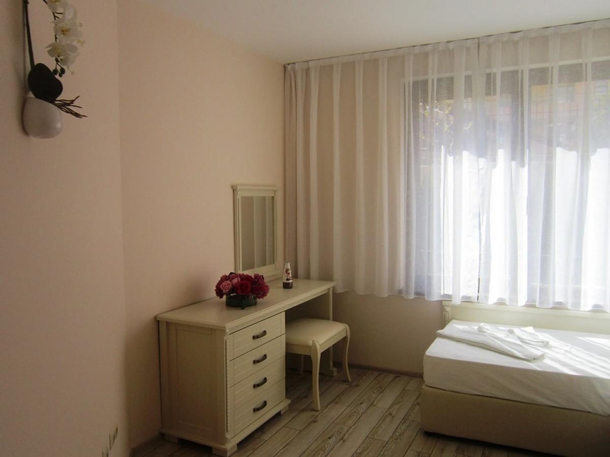 Aparthotel Artur Szveti Vlasz Kültér fotó